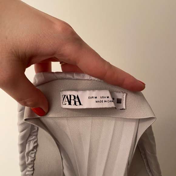 ZARA Grey/Silver Pleated Midi Skirt - Picture 5 of 7